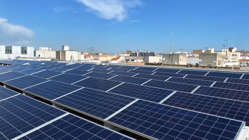 SOLARCLEAN - Detergente ecológico para la limpieza de placas solares